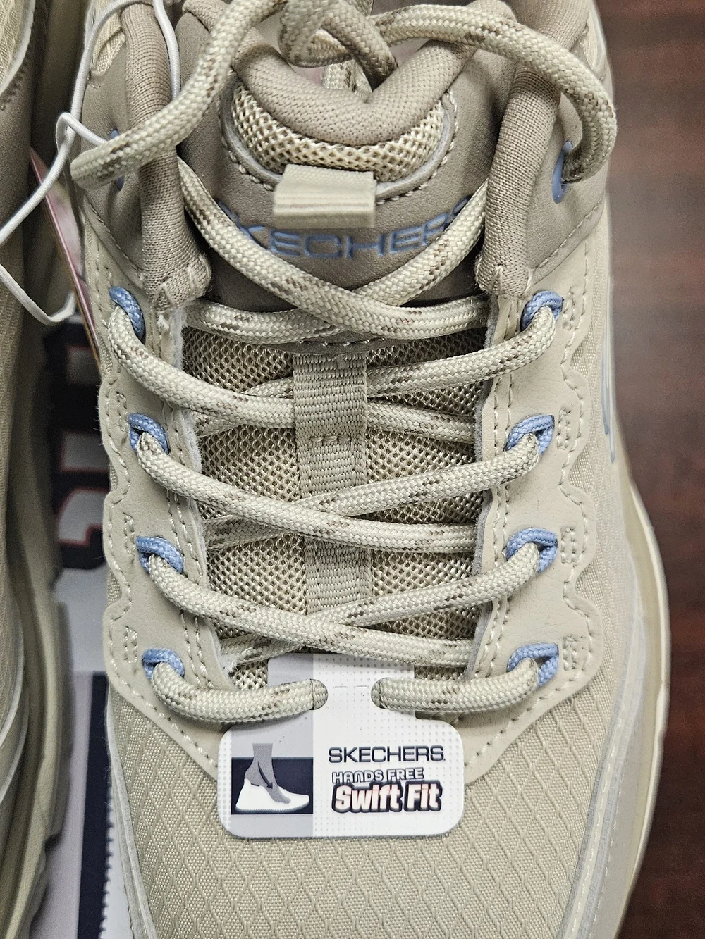 Skechers Women’s Swift Fit D'LUX Journey Hiking Sneakers - Light Beige